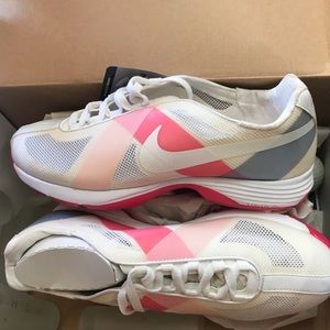 Brand new Women Nike lunar summer lite golf shoes